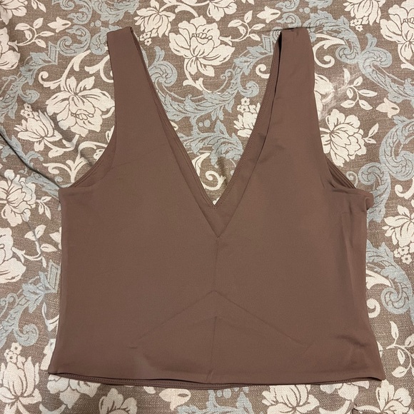 Babaton Brown Tan Fitted Crop Tank Top - Picture 2 of 8
